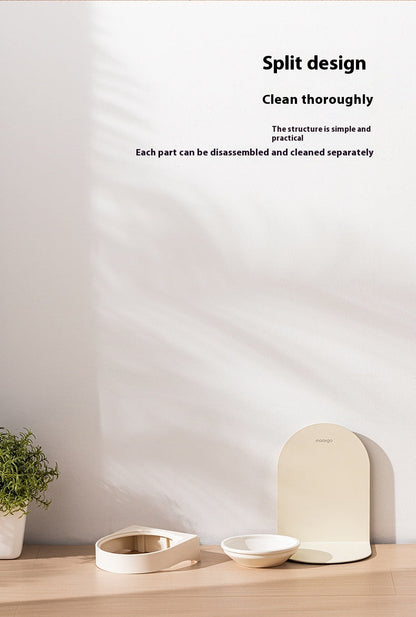Elevated Ceramic Cat Bowl — Tilted Design for Cervical Health